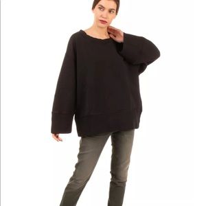DSQUARED2 Oversized Sweatshirt Size Small, NWT